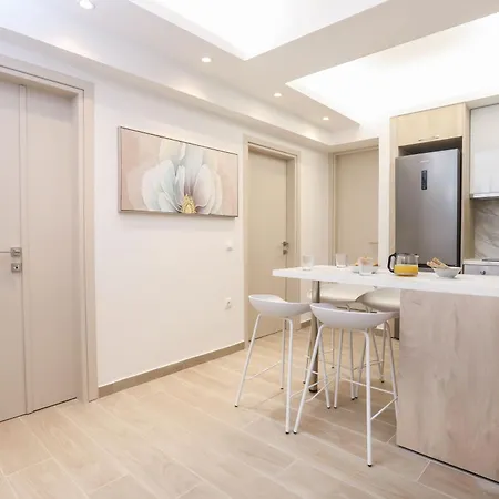 Apartment Elisavet With Veranda *